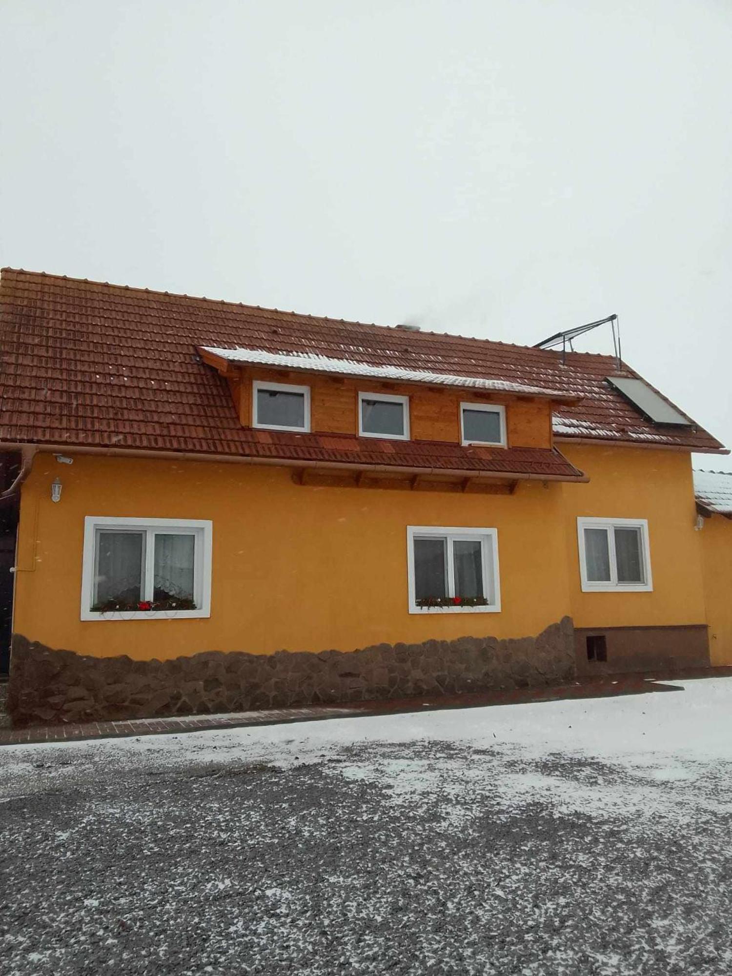 Narcise kulcsoshàz Joseni (Harghita) Exterior foto